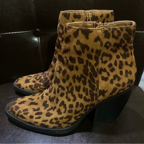 Leopard Madden Girl Women's Klicck Ankle Boot 7 1/2 - Picture 4 of 5